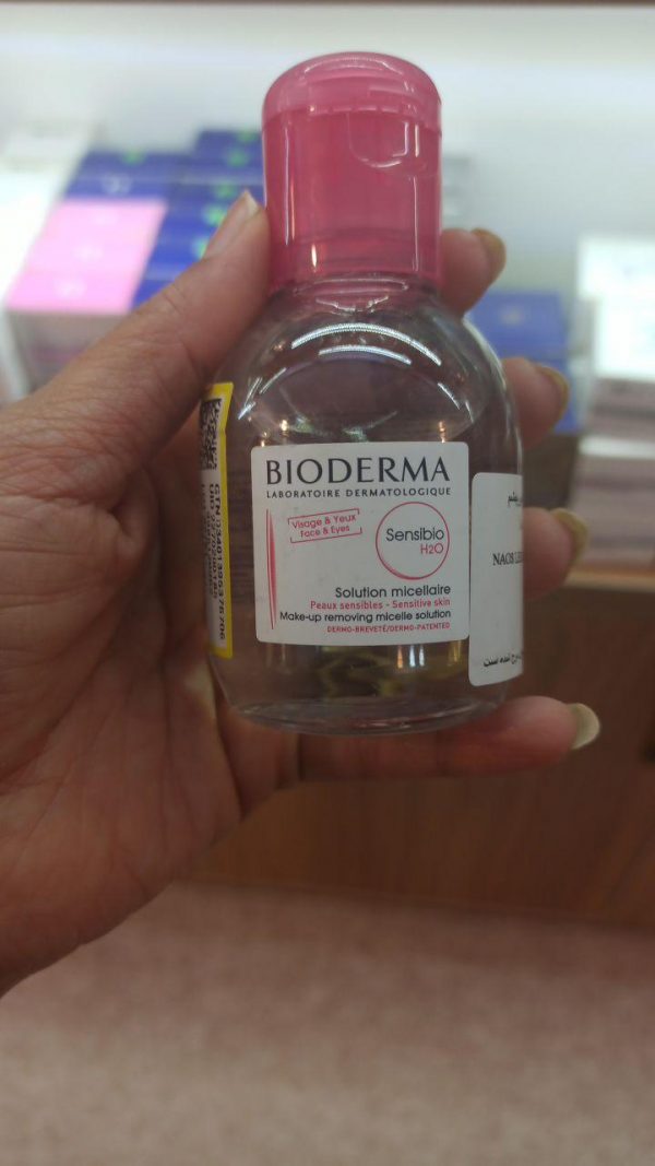 محلول میسلار پاک کننده آرایش و آلودگی صورت و دور چشم Sensibio H2O حجم 100 میلی لیتر بایودرما