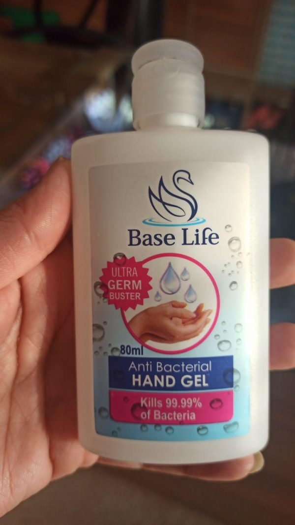 ژل ضدعفونی کننده دست 80 میلی Base Life