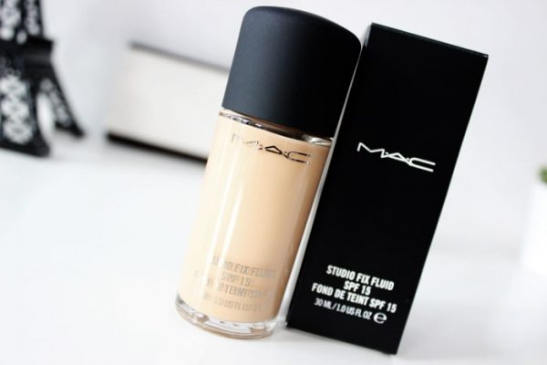 کرم پودر مک Mac powder cream NC20